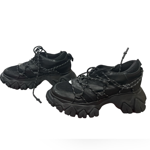 Angel Chen boots - Picture 2 of 2